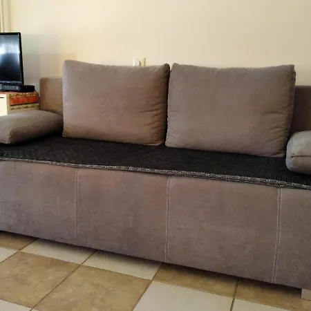 Hunyadi Apartman 아파트 *
